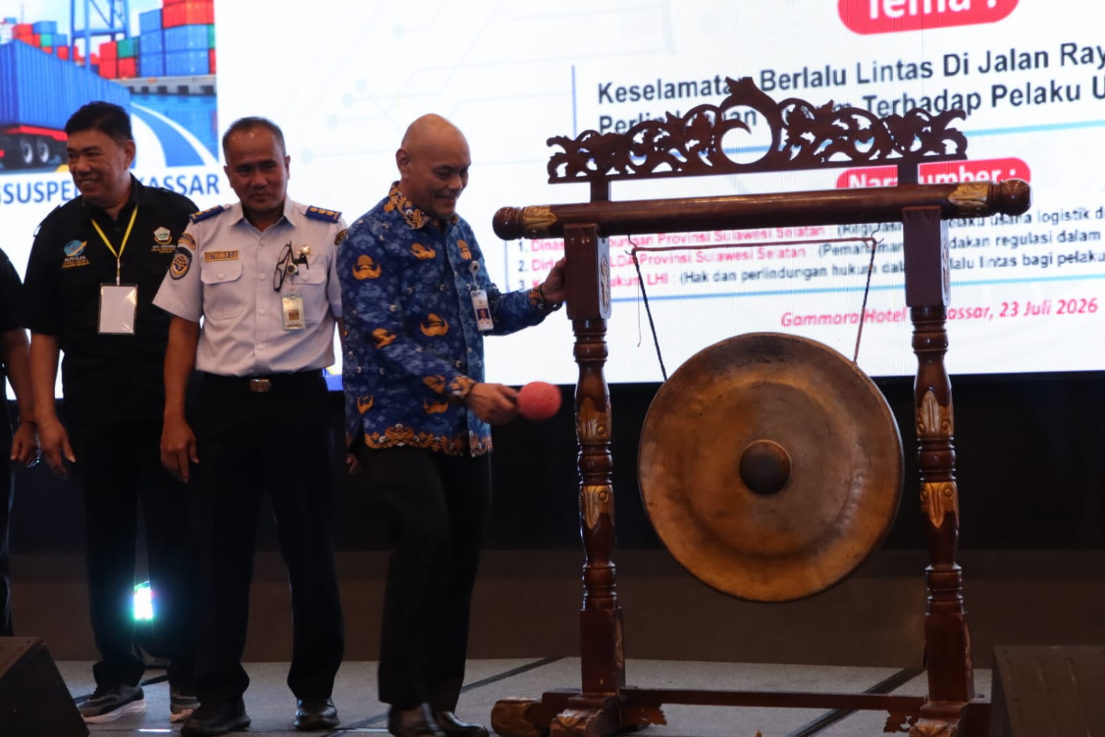 Sinergi Tanpa Batas: KSOP Utama Makassar Kawal Keselamatan Transportasi dan Perlindungan Hukum Logistik di Forum FGD Sulselbar
